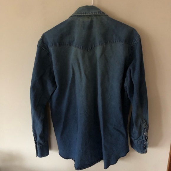 Vintage Wrangler Denim Shirt - Picture 7 of 7